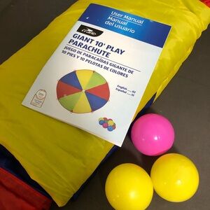 10 foot play Parachute with 3 balls